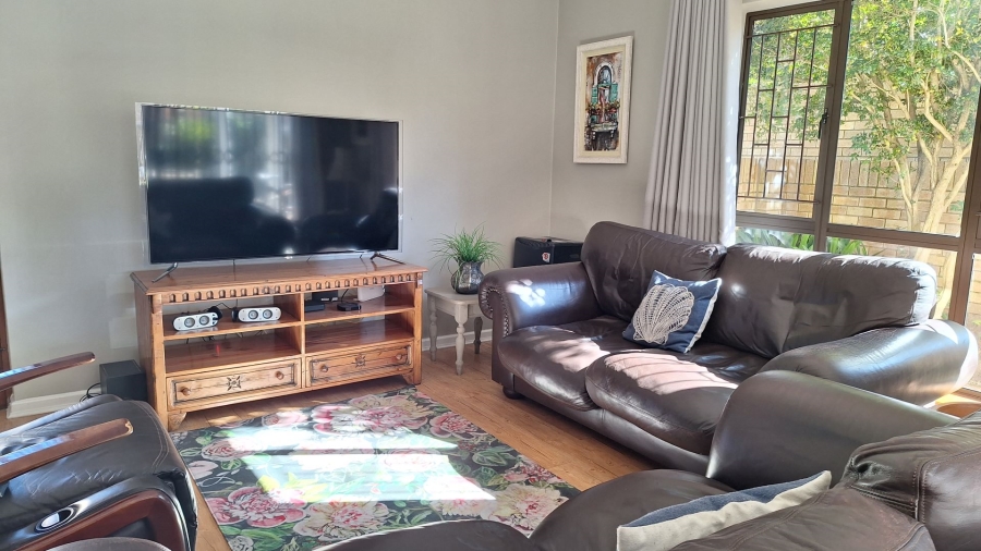 3 Bedroom Property for Sale in Heather Park Western Cape